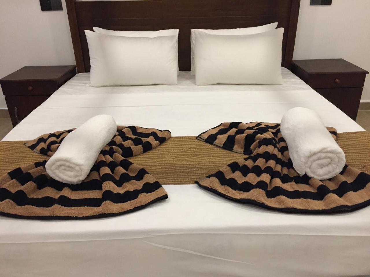 Hotel Bay Hiriketiya Dikwella Esterno foto