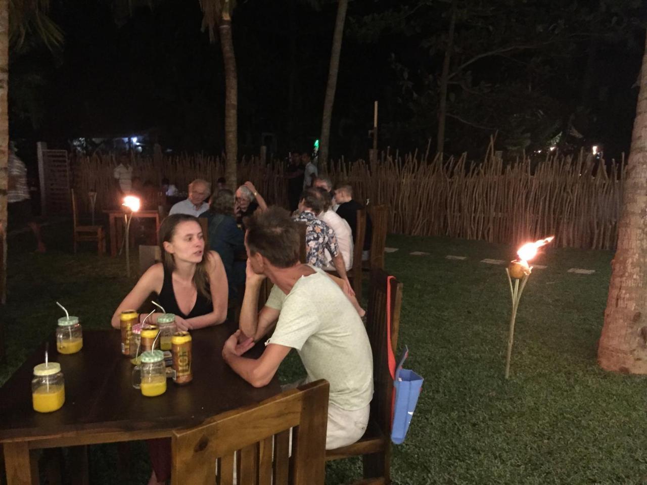 Hotel Bay Hiriketiya Dikwella Esterno foto