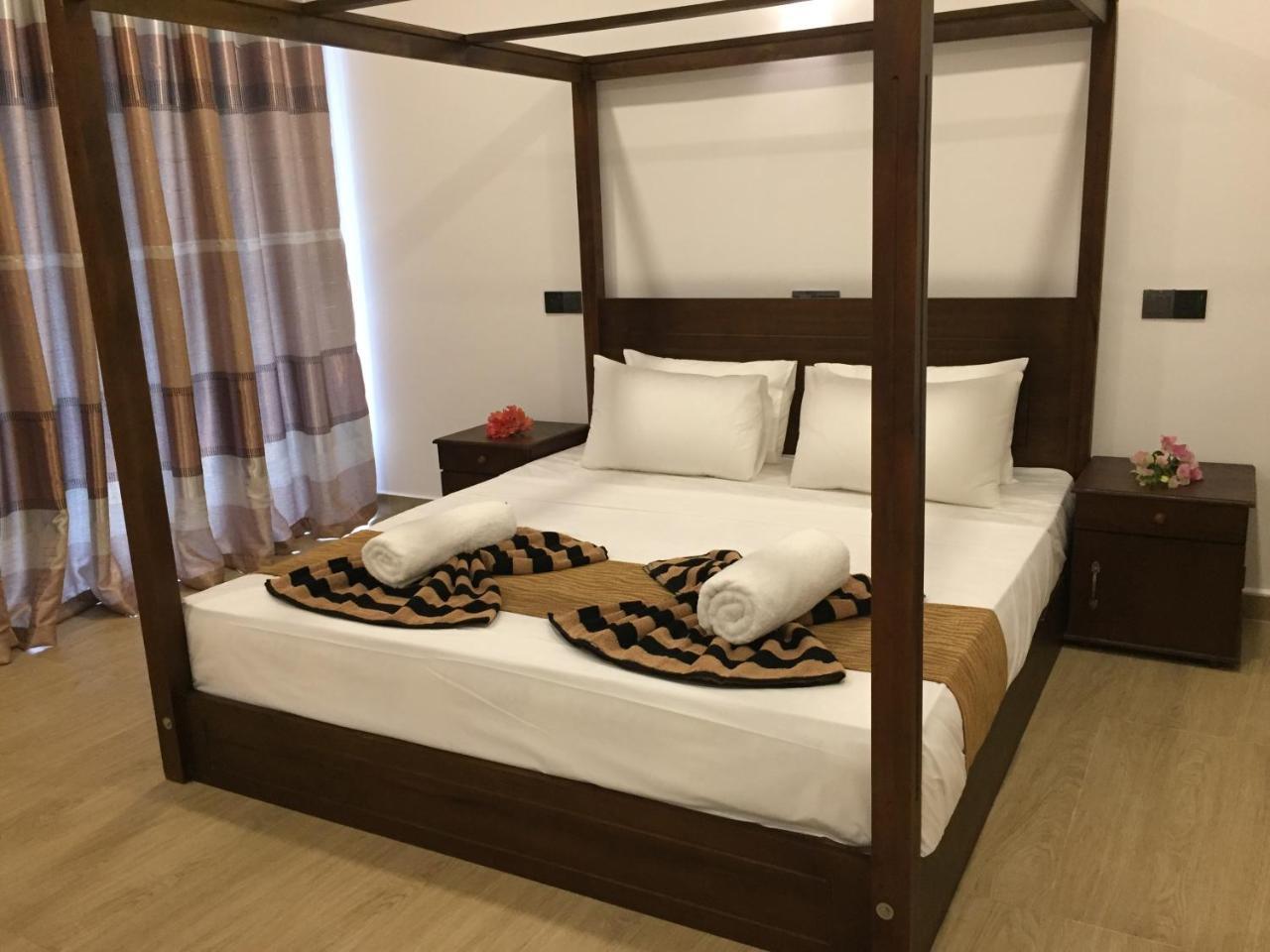Hotel Bay Hiriketiya Dikwella Esterno foto
