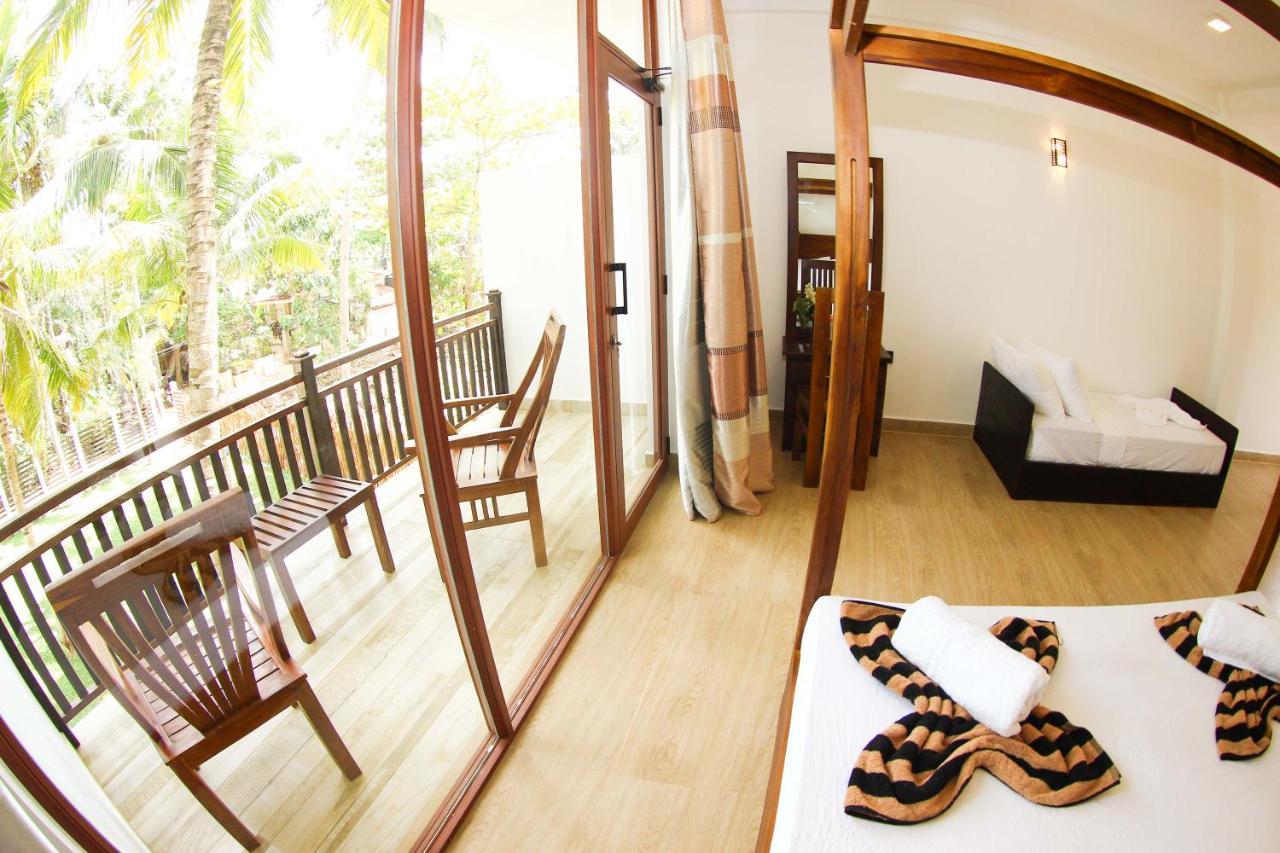 Hotel Bay Hiriketiya Dikwella Esterno foto