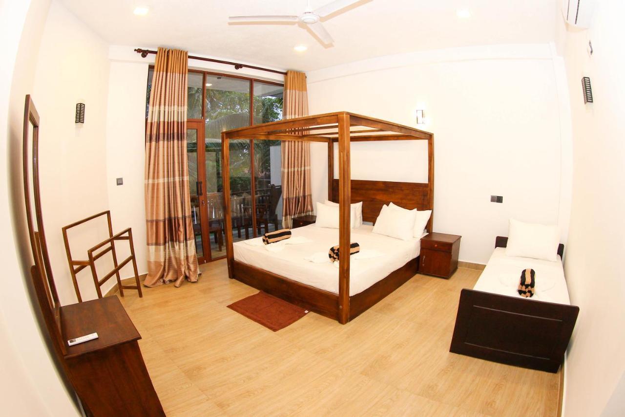 Hotel Bay Hiriketiya Dikwella Esterno foto